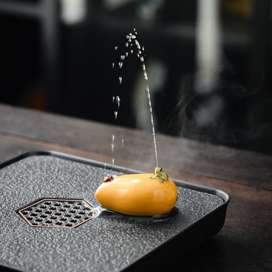 Spitting Frog Tea Pet - Frog on a Mango
