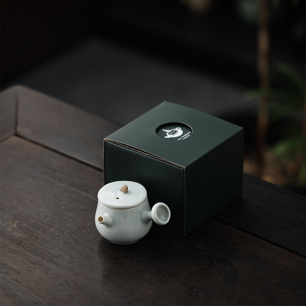 Tiny Teapot Tea Pet