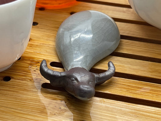 Water Buffalo Tea Pet - Water Buffalo (White Porcelain)