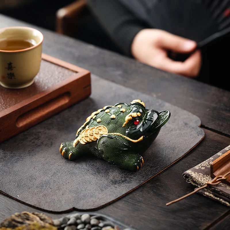 Green Color Changing "Jin Chan" Money Toad Tea Pet detail photo 2 for gongfu tea pet
