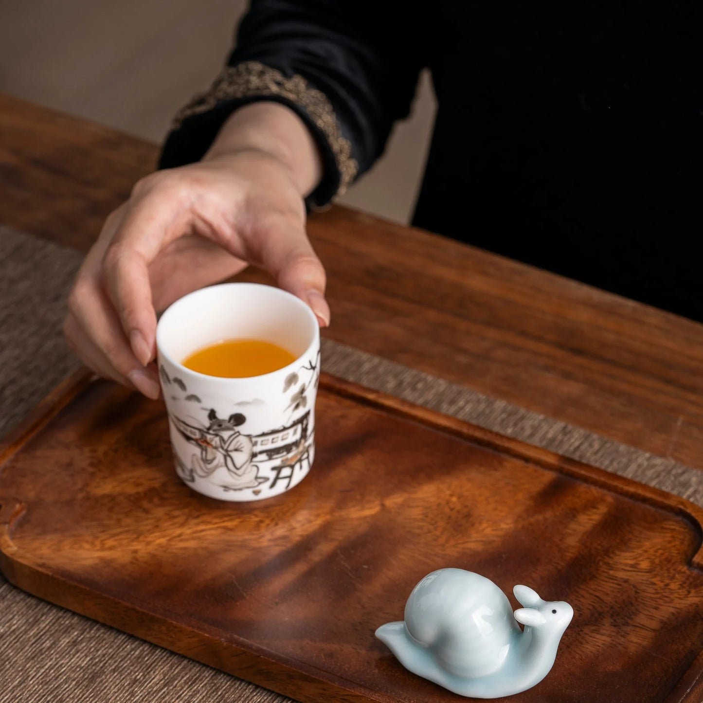 Snail Tea Pet detail photo 4 for gongfu tea pet